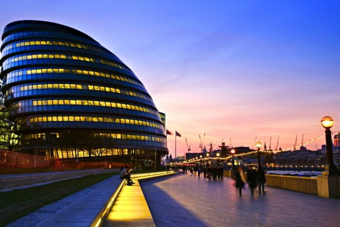 Mayor of London Apologises for Late Payments Debacle - Small Business Insights - Got Capital