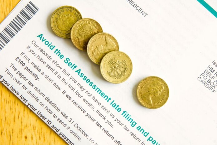 A Summer without the Self-Assessment Helpline HMRC's New Plan Under Scrutiny - Small Business Insights - Got Capital